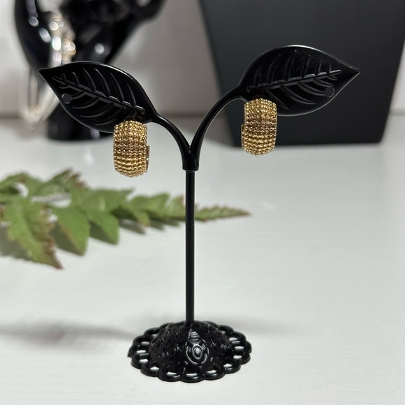 The Engler Hoop Earrings - Picture 2 of 4